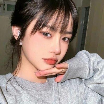 白小姐海报